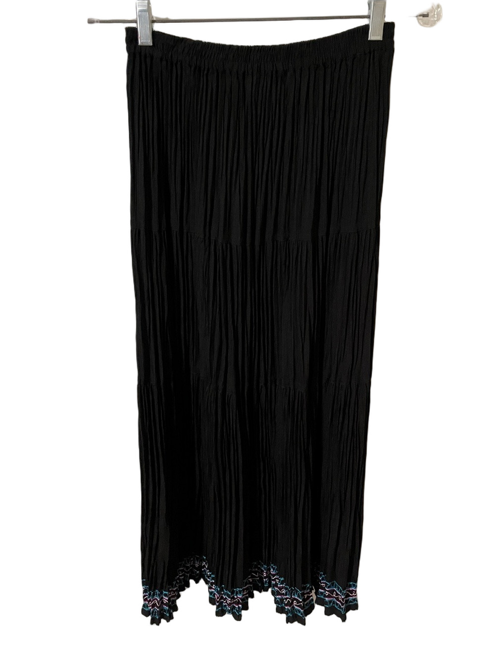 Cattlelac Ranch Western Black Tiered Maxi Skirt Embroidered Hem Size Medium